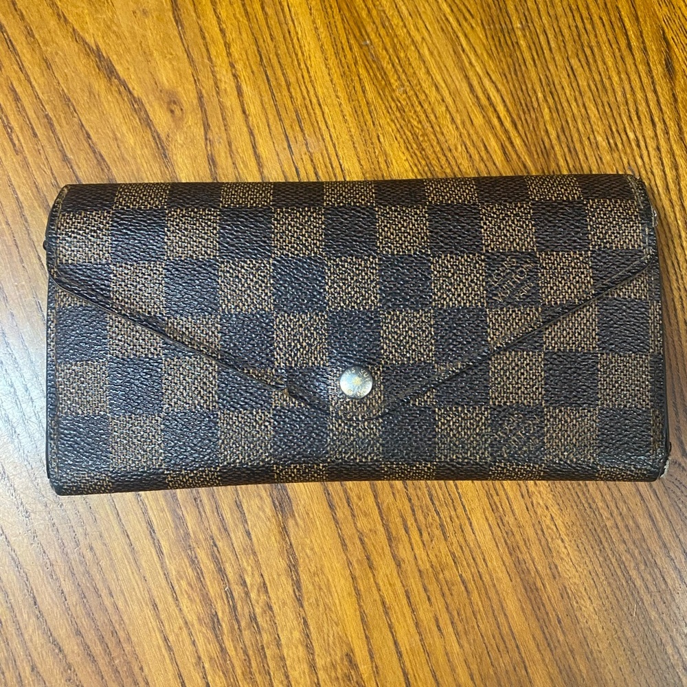 Authentic Louis Vuitton wallet